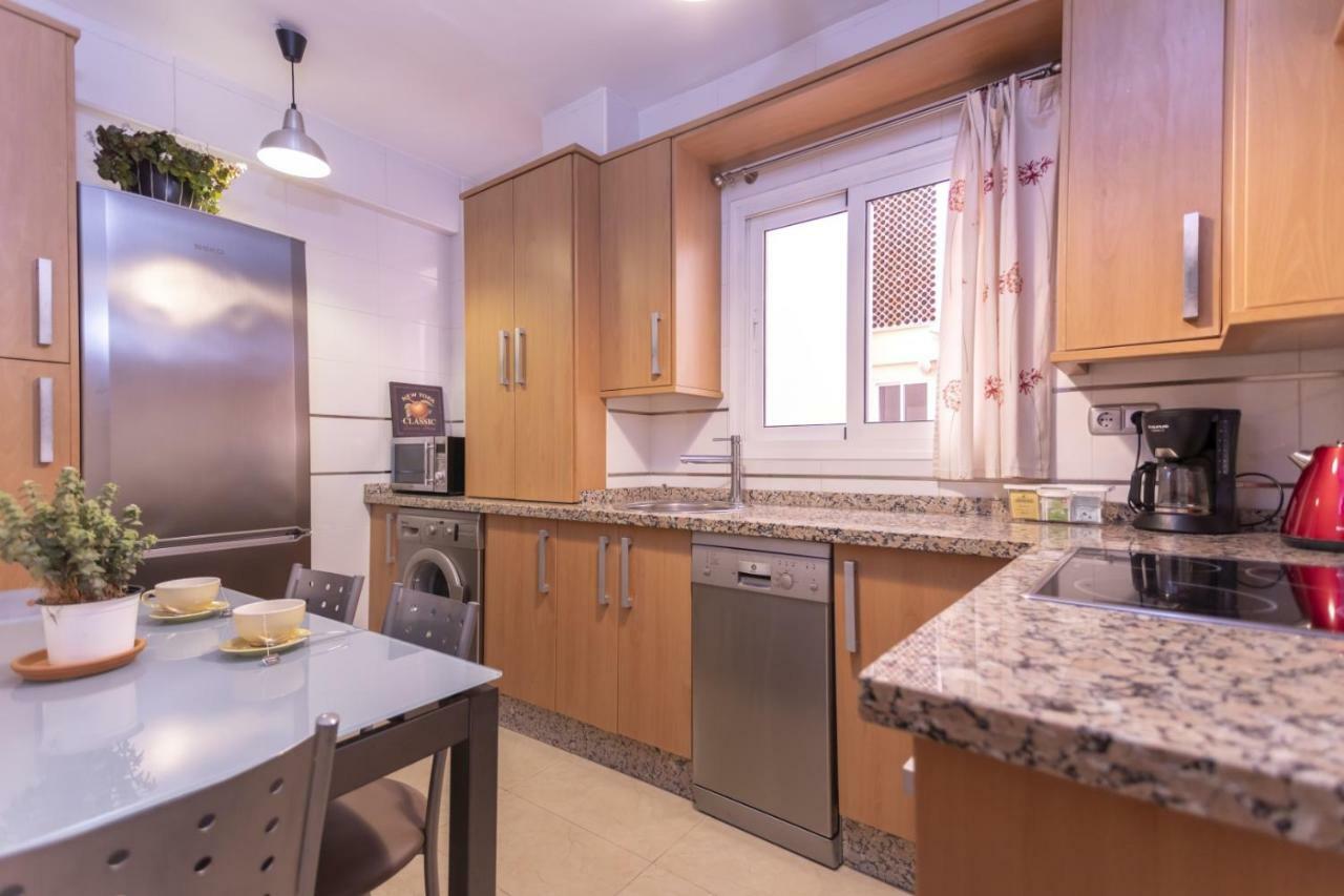 Junto A La Casa Natal De Picasso Appartement Málaga Buitenkant foto